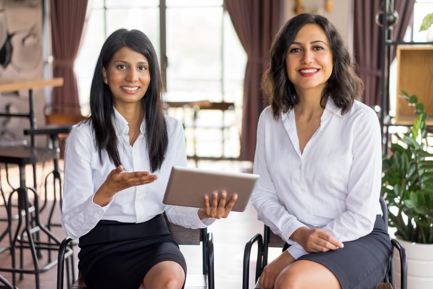 How to Choose Premium Office Wear for Different Work Environments in India